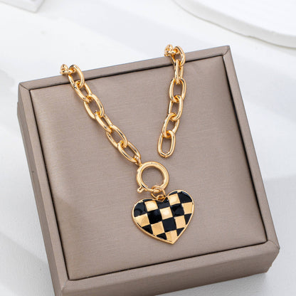 Checkered Heart Toggle Necklace | Gold