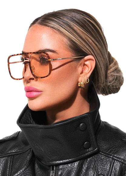 GO WITH THE FLOW STATEMENT SUNGLASSES: Tortoiseshell/Orange