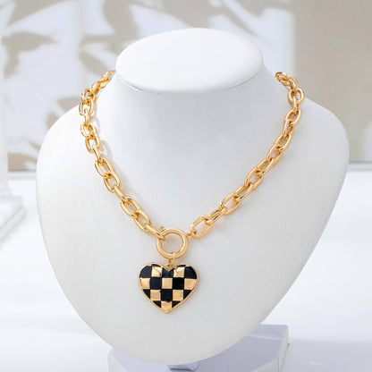 Checkered Heart Toggle Necklace | Gold