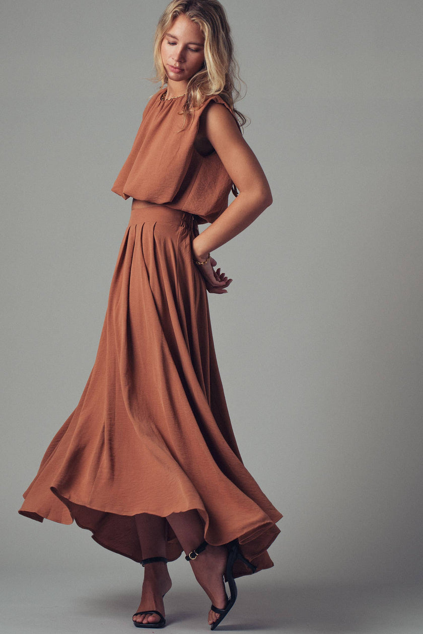 Back Tie Sleeveless Relaxed Top: CAMEL