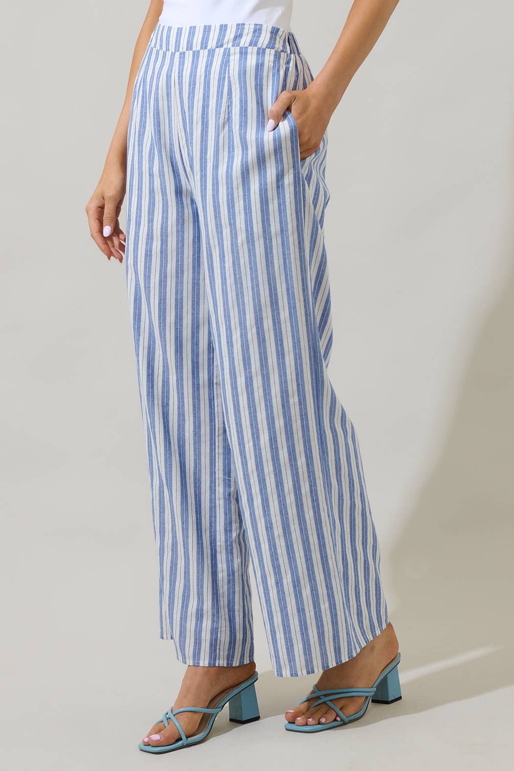 BLUE-WHITE JONCY STRIPED WIDE LEG PANTS