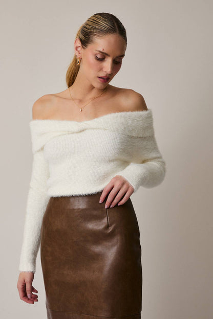 OFF SHOULDER LONG SLEEVE TWISTER DETAIL FUZZY SWEATER TOP