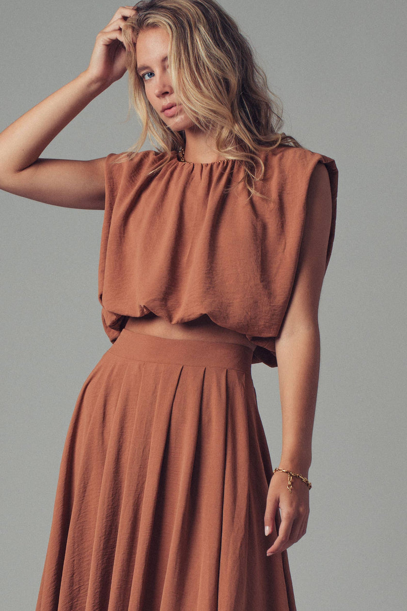 Back Tie Sleeveless Relaxed Top: CAMEL