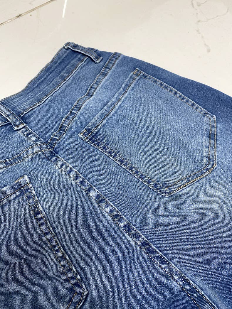 Basic High Rise Straight Cuff Jeans