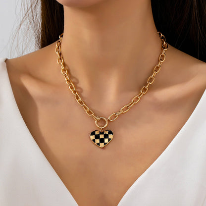 Checkered Heart Toggle Necklace | Gold
