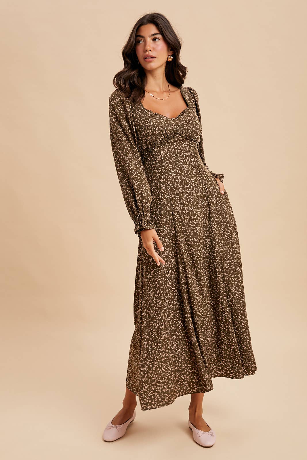 SWEETHEART FLORAL MAXI DRESS: OLIVE / L