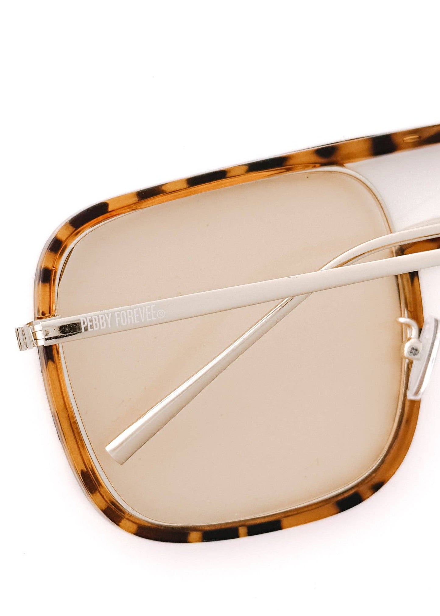 GO WITH THE FLOW STATEMENT SUNGLASSES: Tortoiseshell/Orange